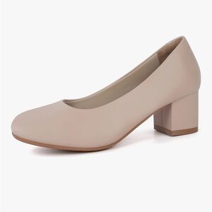 benassal Elegant Beige Women's work pumps NWOT